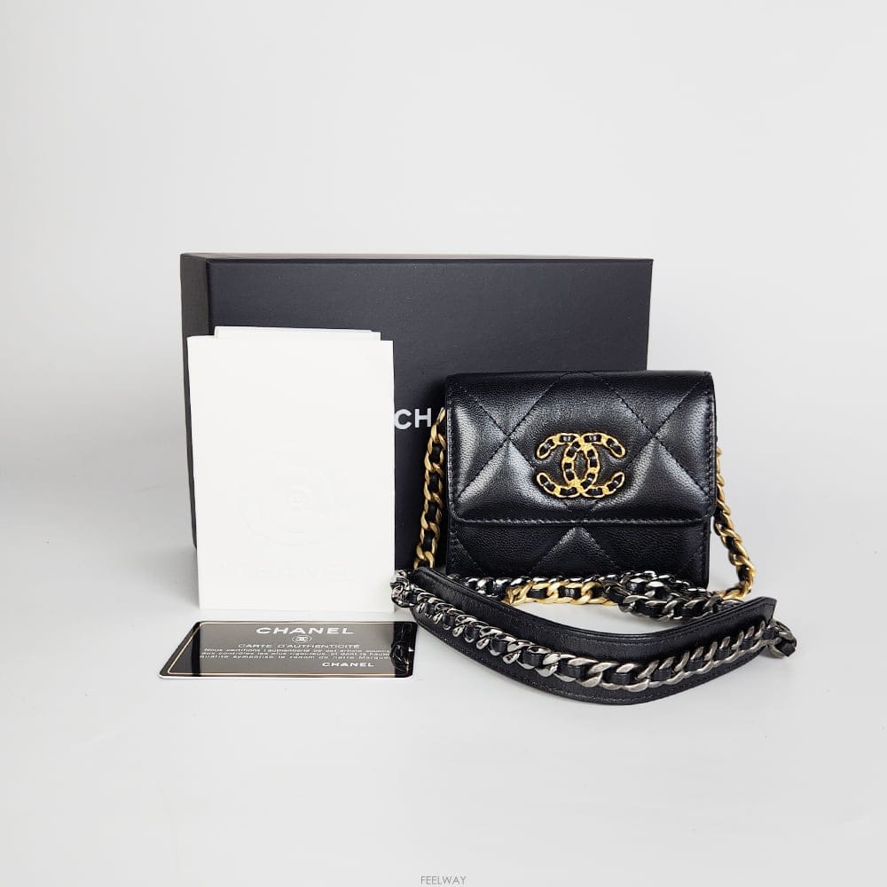 CHANEL ���� ���� 19 ü�� ��Ʈ�� �̴� ũ�ν��� AP1787���� ���� 19 ü�� ��Ʈ�� �̴� ũ�ν��� AP1787