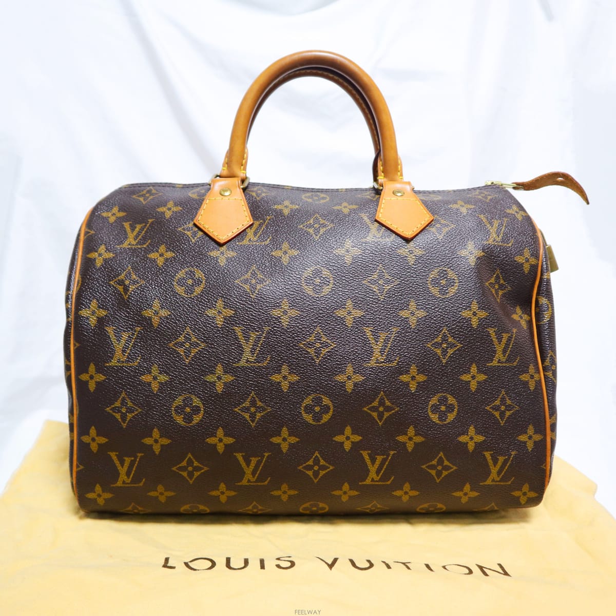 Louis Vuitton Louis Vuitton(���̺���) M41526 ���׷� ĵ���� ���ǵ� 30 ��Ʈ��Louis Vuitton(���̺���) M41526 ���׷� ĵ���� ���ǵ� 