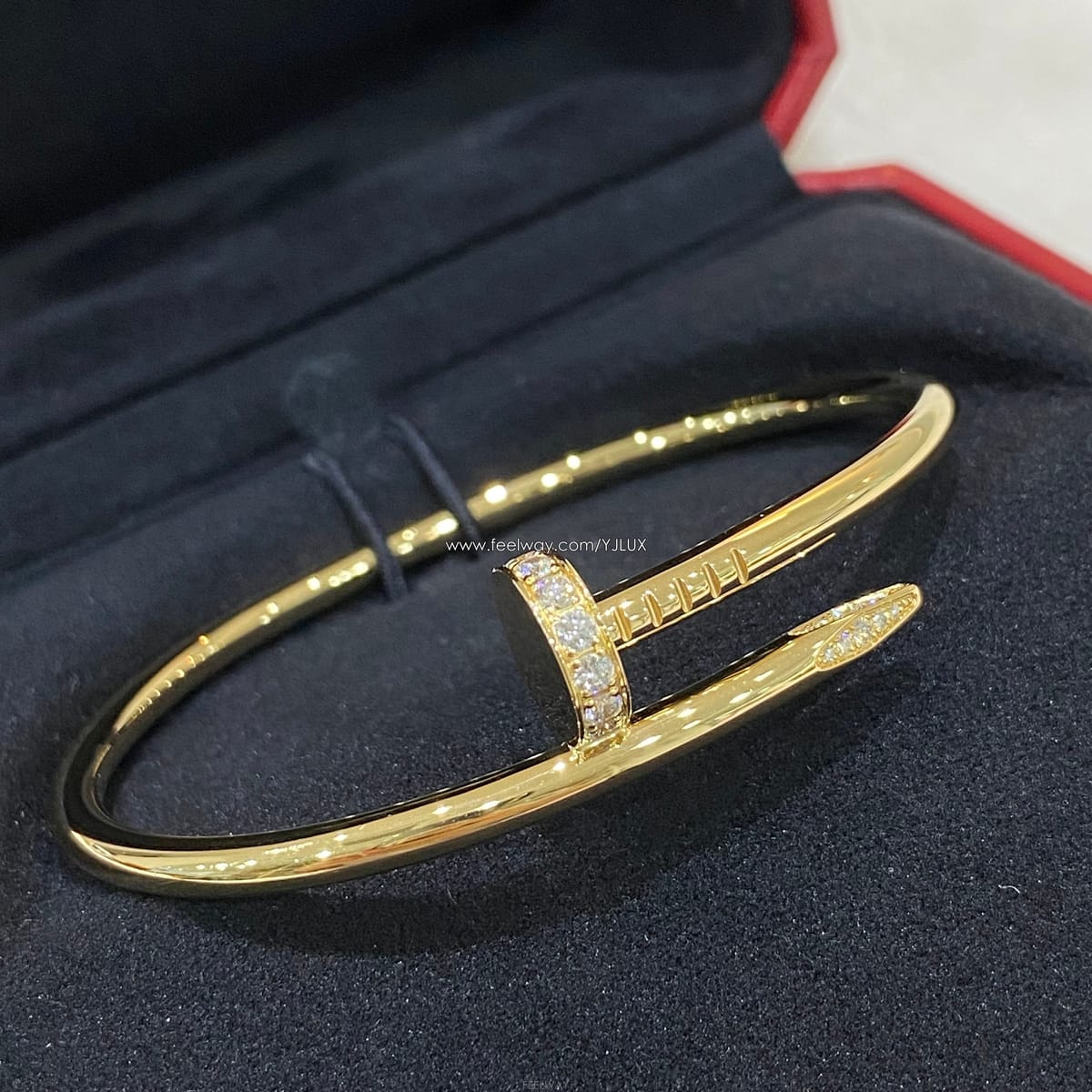 Cartier ��쿡 17 ����Ʈ �޲��� Ŭ���� ���̾� ���ο��� ���� Y09535��쿡 17 ����Ʈ �޲��� Ŭ���� ���̾� ���ο��� ��