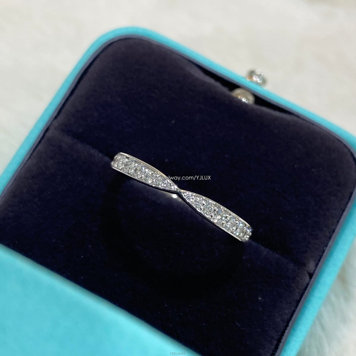 TIFFANY & Co Ƽ�Ĵ� 12 �ϸ�� ��帵 ���̾Ƹ�� �÷�Ƽ�� ���� Y89960Ƽ�Ĵ� 12 �ϸ�� ��帵 ���̾Ƹ�� �÷�Ƽ�� ���� Y8996