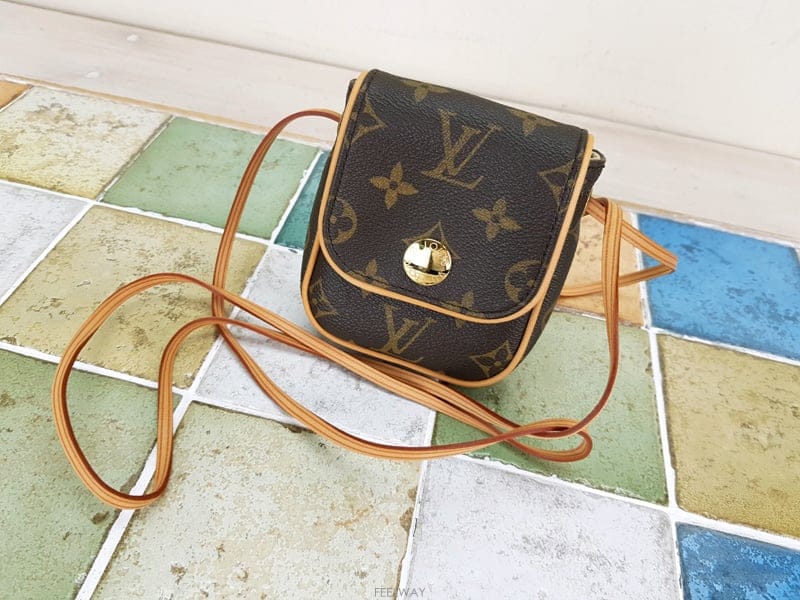 Louis Vuitton ���̺��� ĭ�� �̴� ũ�ν�����̺��� ĭ�� �̴� ũ�ν���