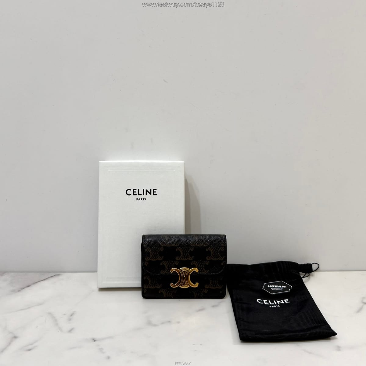 CELINE ������ Ʈ������ ĵ���� �÷� ī������ ź 10I582CPJ-04LU������ Ʈ������ ĵ���� �÷� ī������ ź 10I582CPJ-04LU