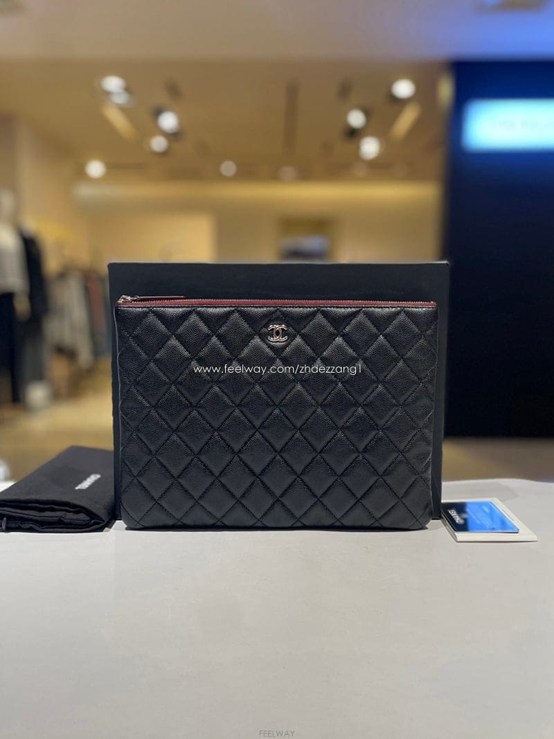CHANEL ���� Ŭ���� ĳ��� ���̵� ���� Ŭ��ġ�� 29���� A82545���� Ŭ���� ĳ��� ���̵� ���� Ŭ��ġ�� 29���� A82545
