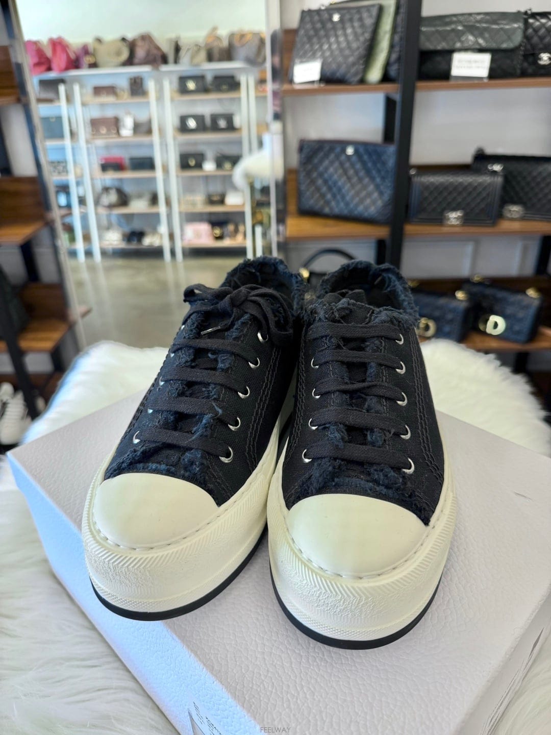 DIOR [�ٿ� ������] ��� ��ũN �÷��� ����Ŀ�� ����(KCK412) �̻��[�ٿ� ������] ��� ��ũN �÷��� ����Ŀ�� ����(KCK412) 