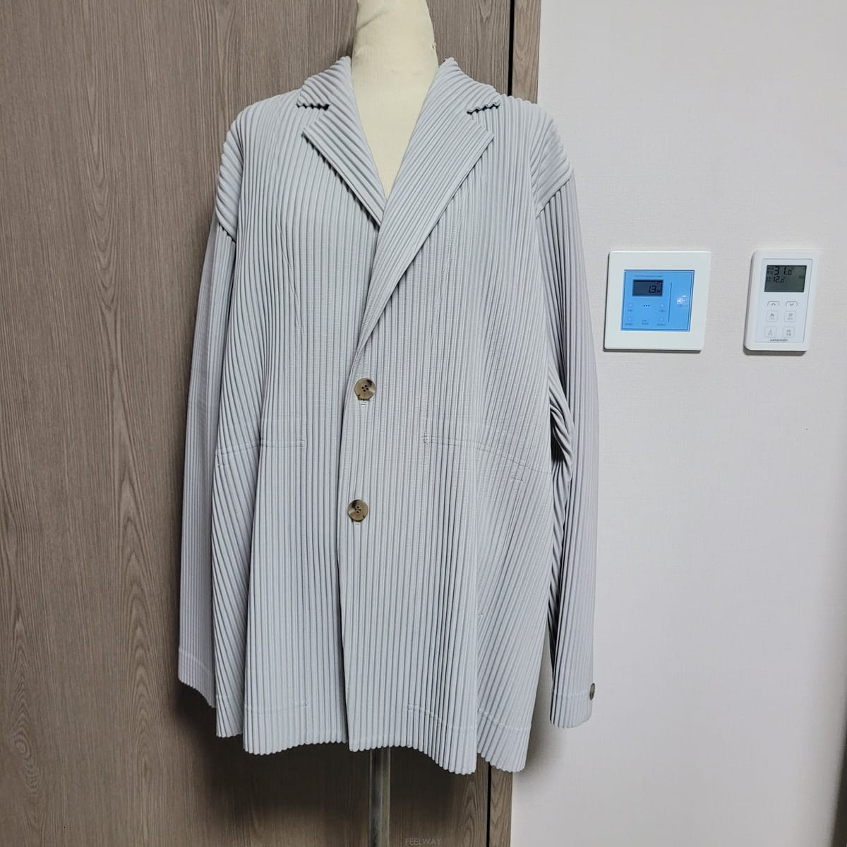 Issey Miyake �̼��̹̾��� �ȹ� �ø��� ��ǰ ������  �ø��� ���� 3�̼��̹̾��� �ȹ� �ø��� ��ǰ ������  �ø��� ���� 3
