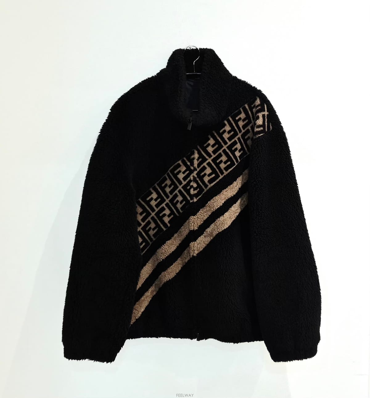 FENDI ��� FF�ΰ� �þ ����� ���� ������ 52��� FF�ΰ� �þ ����� ���� ������ 52