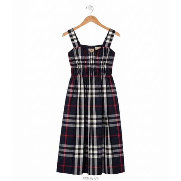 Burberry ���� ������ üũ �߽�Ƽ�� ���ǽ� ���̺񿩼� ������ üũ �߽�Ƽ�� ���ǽ� ���̺�