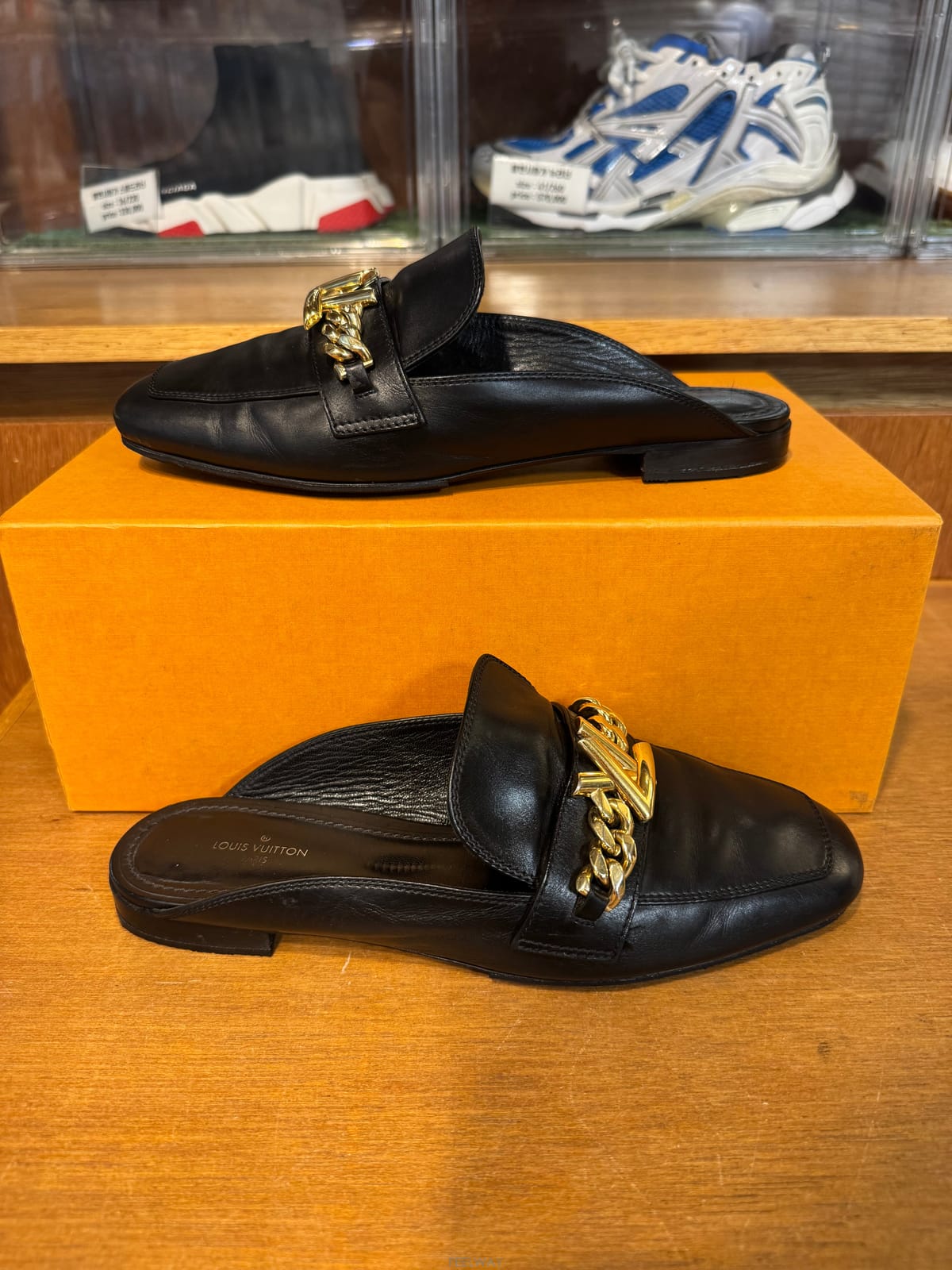 Louis Vuitton [Ʈ����] 37/240) ���̺��� �������̽� �� ����[Ʈ����] 37/240) ���̺��� �������̽� �� ����