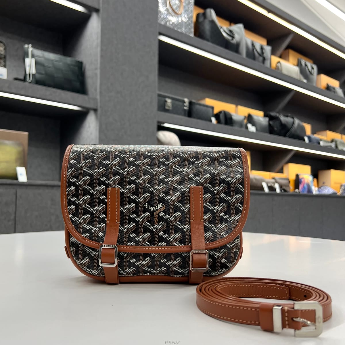 GOYARD ���ߵ� �������� ũ�ν��� PM���ߵ� �������� ũ�ν��� PM