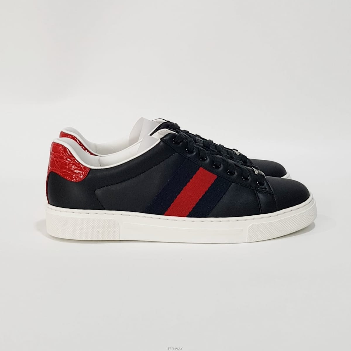 GUCCI ���� ���̽� ����Ŀ�� ������ �� ���� ���� 757892���� ���̽� ����Ŀ�� ������ �� ���� ���� 757892