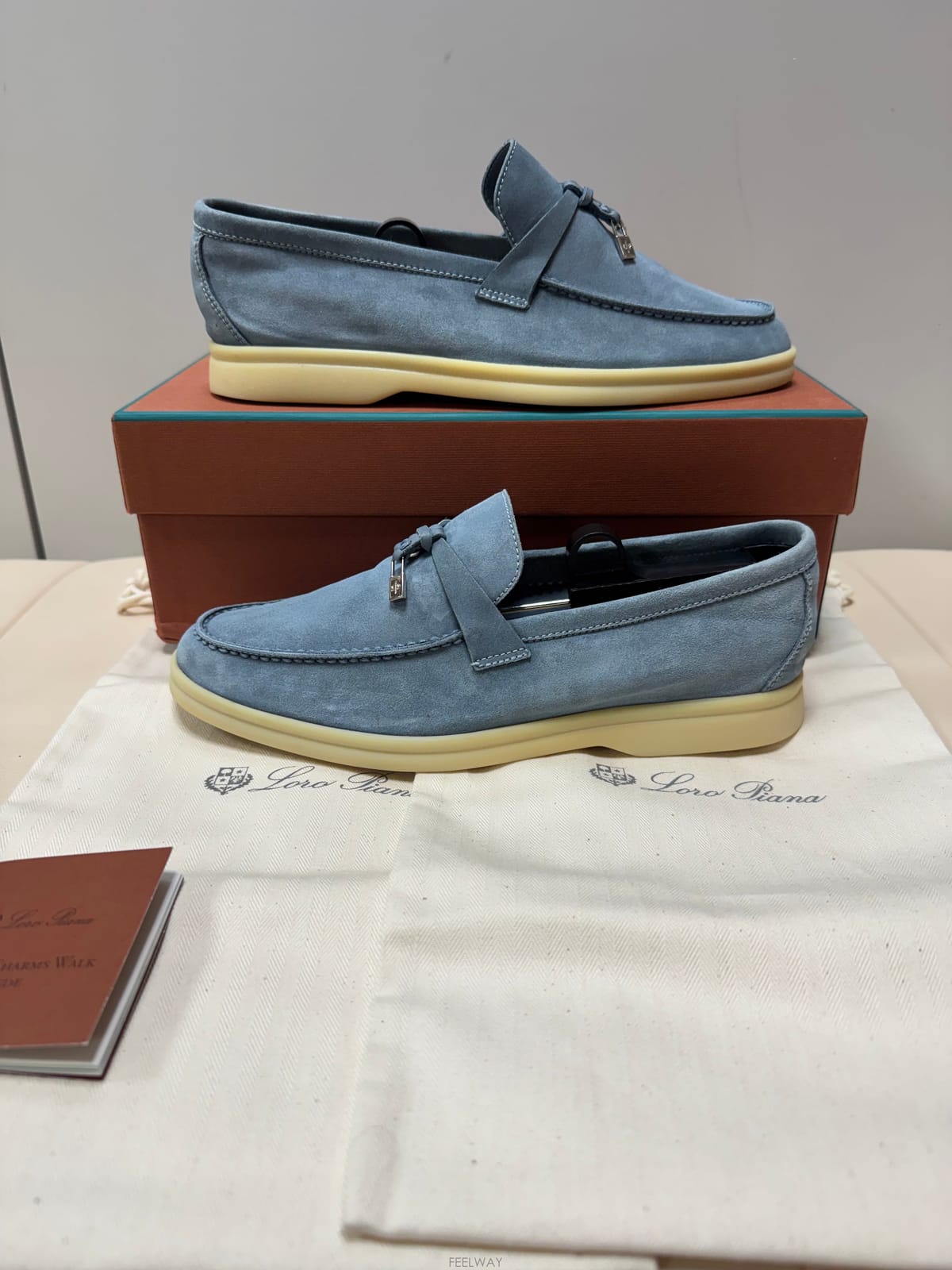Loro Piana [Ʈ����] 37/240) �η��ǾƳ� ��ӿ�ũ ����[Ʈ����] 37/240) �η��ǾƳ� ��ӿ�ũ ����