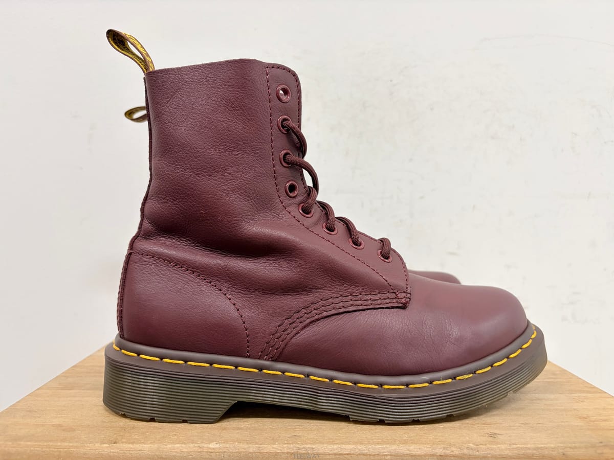 Dr. Martens ���͸�ƾ ���� ���� 240���͸�ƾ ���� ���� 240