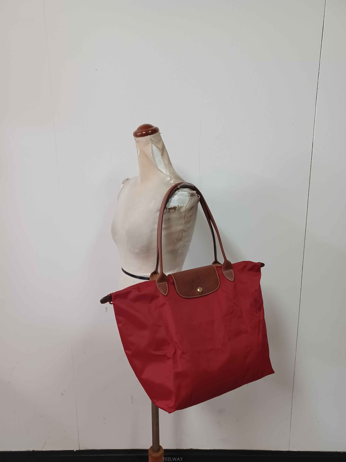 Longchamp ��ȫ����/B-10832/�ռ� ��ǰ ������ �ø����� �����ȫ����/B-10832/�ռ� ��ǰ ������ �ø����� ����