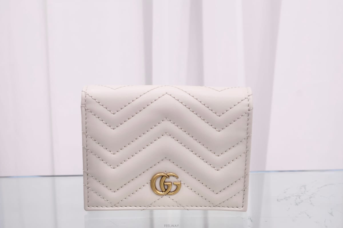 GUCCI ���� �̻�� ����ǰ GG ����Ʈ ī�� ���̽� ������ 466492 ��ȭ��Ǯ�±��� �̻�� ����ǰ GG ����Ʈ ī�� ���̽� ������ 466492