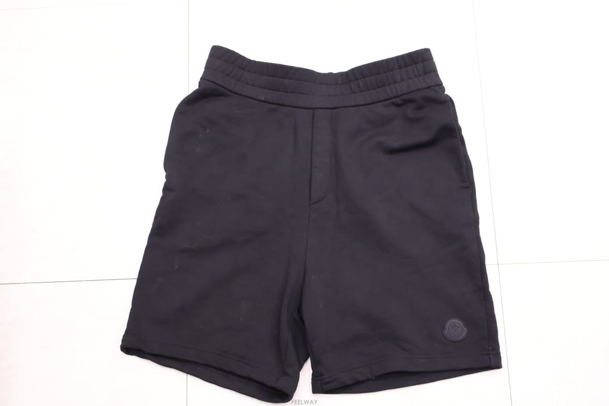 Moncler ��Ŭ���� �ݹ��� K20918H00003��Ŭ���� �ݹ��� K20918H00003