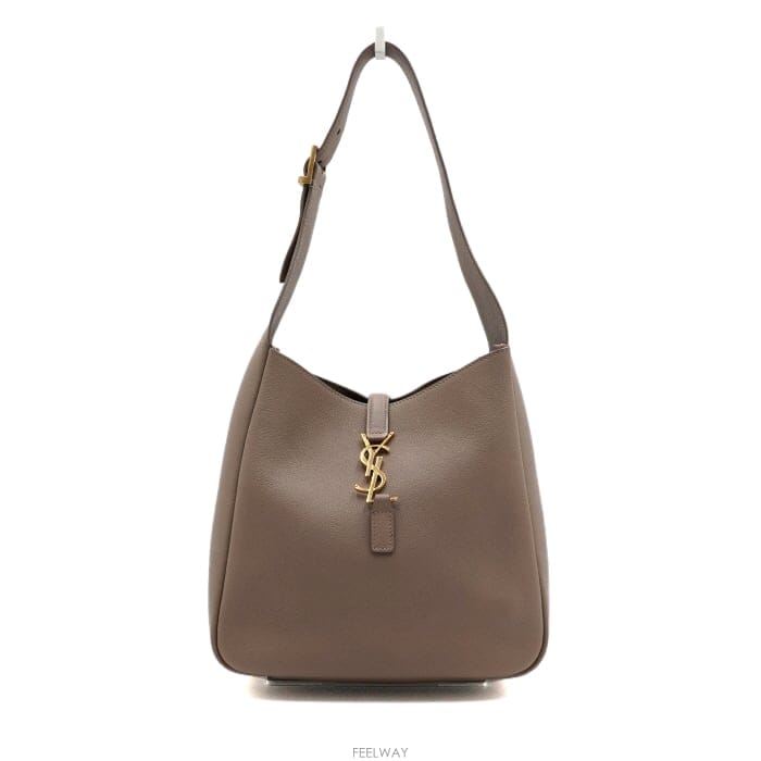 Saint Laurent ���ζ� 713938 �׷��� ī����Ų LE5A7 ���� ȣ�� ��Ʈ�� �� �����aa65873���ζ� 713938 �׷��� ī����Ų LE5A7 ���� ȣ�� ��Ʈ�� 