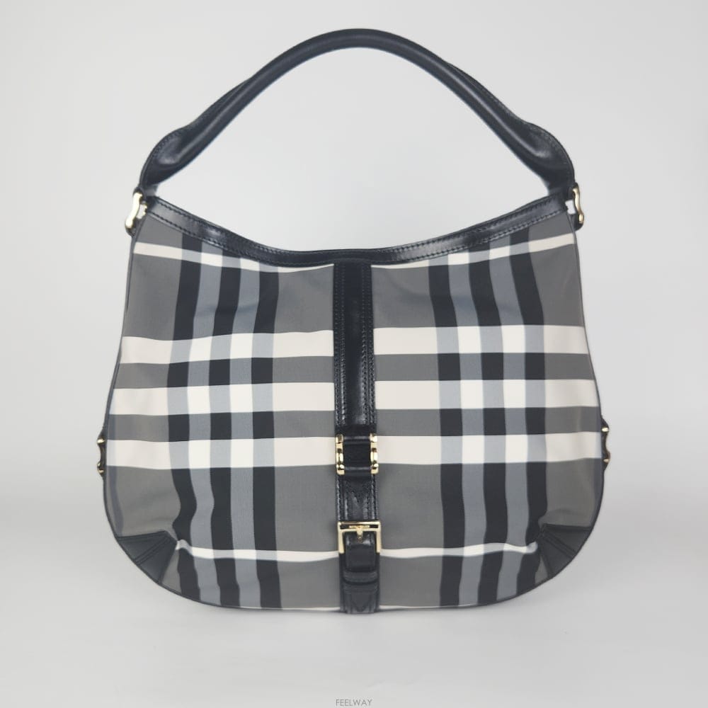 Burberry ������ ���� üũ ȣ�� ���������� ���� üũ ȣ�� �����