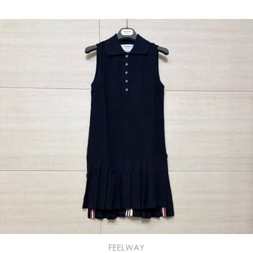 Thom Browne ����� �� RWB �ø��� ���ǽ� size:38����� �� RWB �ø��� ���ǽ� size:38