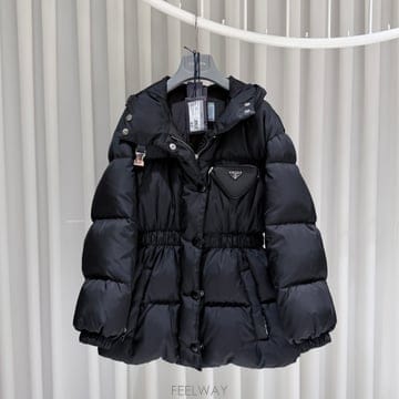 PRADA (S��/38) /  ����� �ﰢ�ΰ� �����Ϸ� ��Ŭ �ĵ� �е� ����(S��/38) /  ����� �ﰢ�ΰ� �����Ϸ� ��Ŭ �ĵ� �е� ��