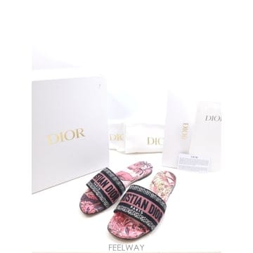 DIOR ��� ����� �����̵� �ڼ���ư ��ũ Ʈ�е����� ���� �����۵�� ����� �����̵� �ڼ���ư ��ũ Ʈ�е����� ���� ��