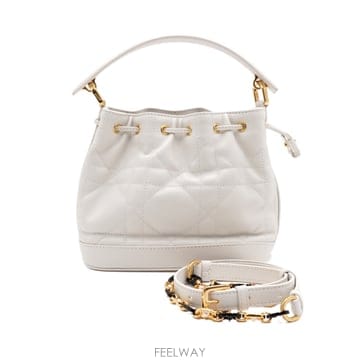 DIOR ��� M2780UNK ȭ��Ʈ ���� ���� ��Ŷ�� ����� �� ũ�ν���aa65968��� M2780UNK ȭ��Ʈ ���� ���� ��Ŷ�� ����� �� ũ�ν�
