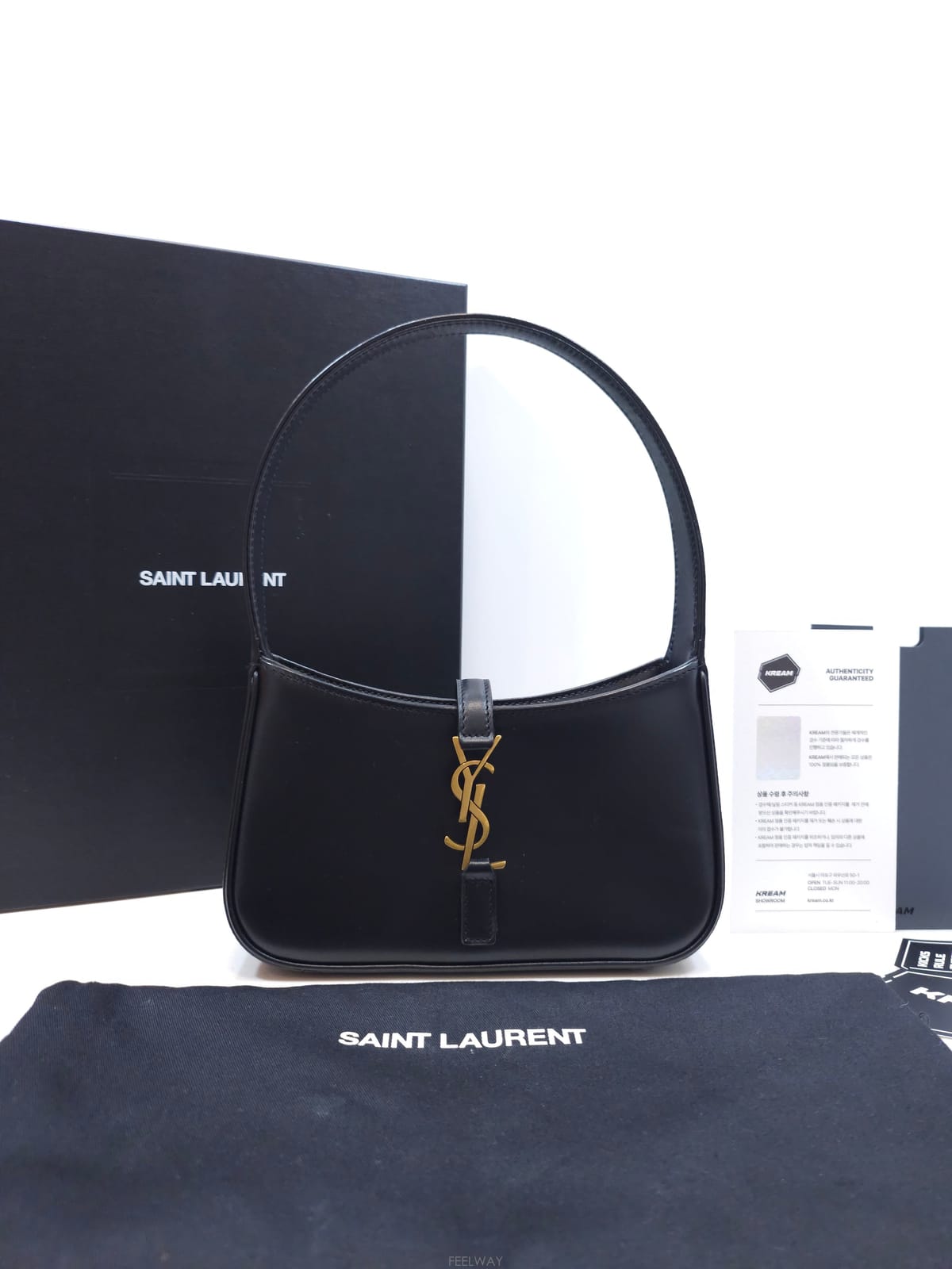Saint Laurent ���ζ� LE 5 A 7 �̴� ȣ���� 710318���ζ� LE 5 A 7 �̴� ȣ���� 710318