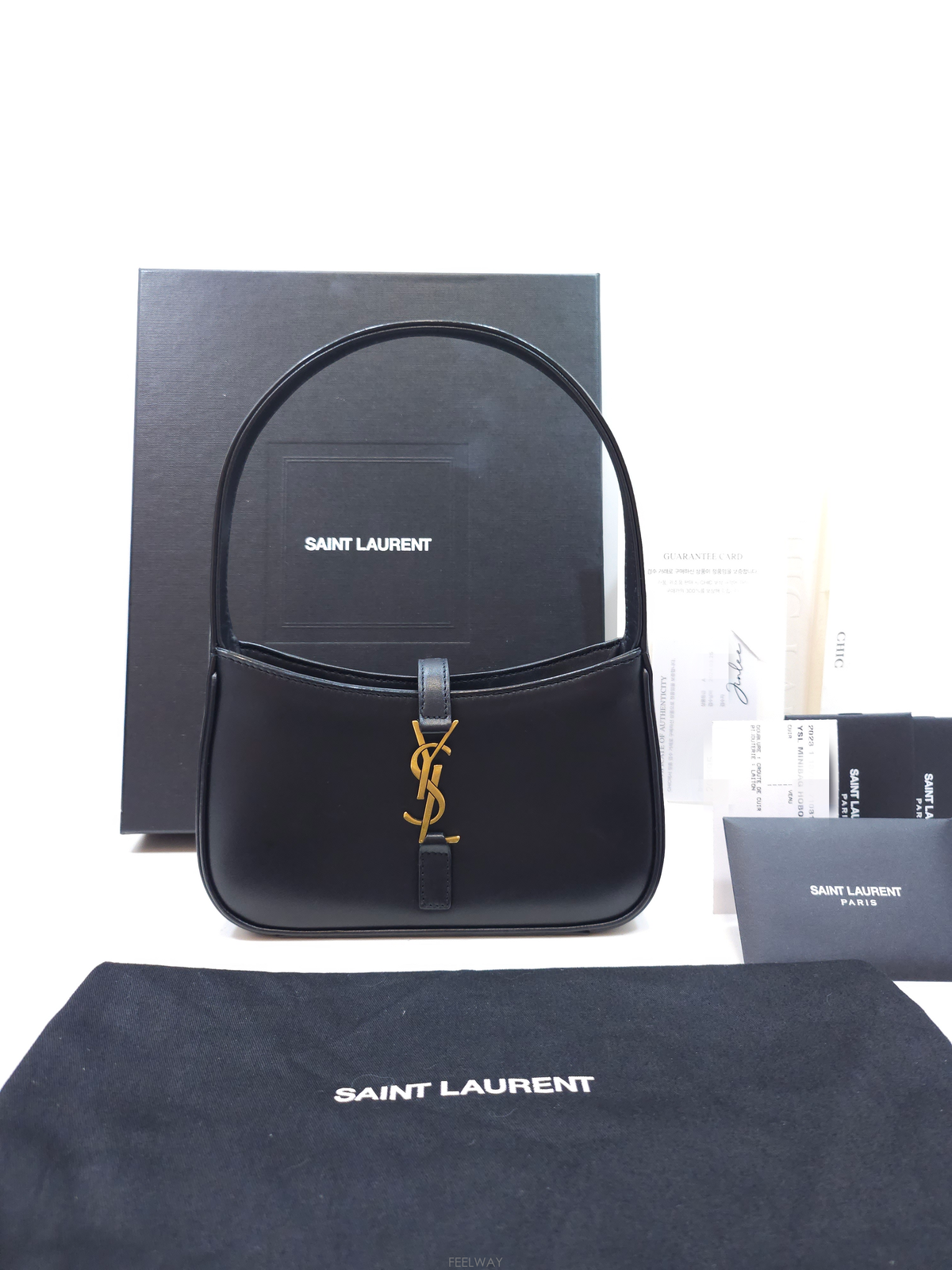 Saint Laurent ���ζ� LE 5 A 7 �̴� ȣ������ζ� LE 5 A 7 �̴� ȣ����