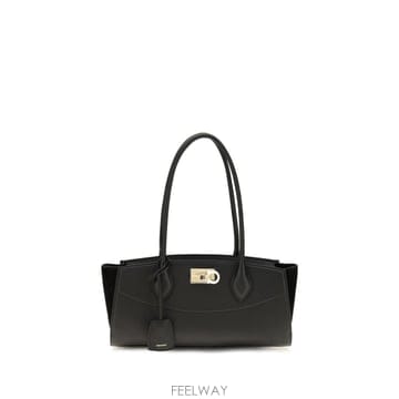 Ferragamo [K68]��󰡸� 795213 001 ���� ����� ũ�ν��� ��Ŷ�� ž�ڵ�� Studio Soft East W[K68]��󰡸� 795213 001 ���� ����� ũ�ν��� ��Ŷ�� 