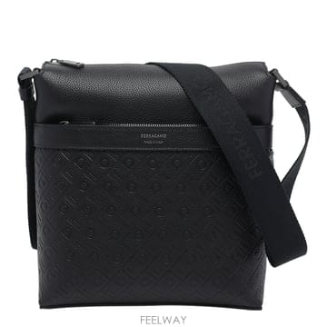 Ferragamo 모노그램 메신저 백