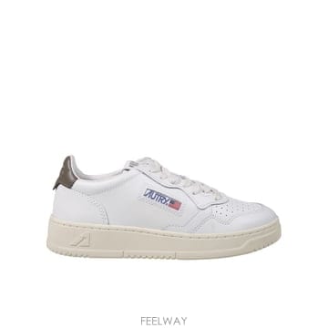 26FW Autry 화이트 레더 Medalist 스니커즈 AULWLL28 TP576627128