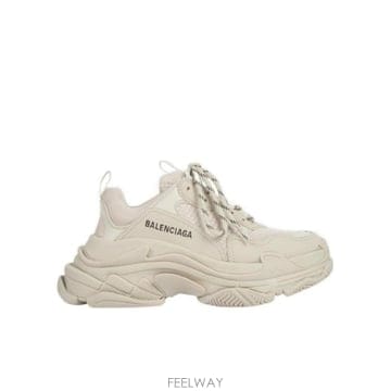 Balenciaga Triple S 스니커즈 524039W2FW19700 TP570370953
