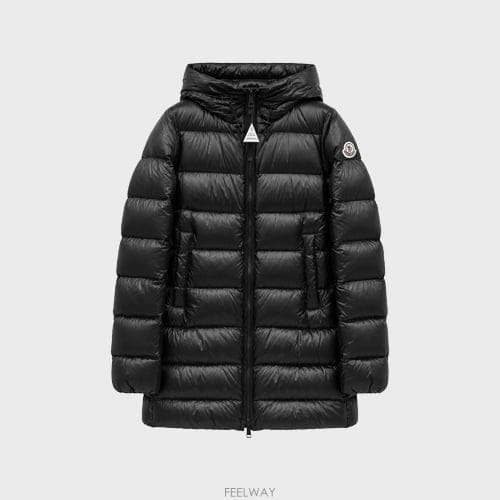 Moncler [��Ŭ����] SUYENNE �����Ͽ� �ΰ� ��ġ �ĵ� �� �ٿ� �е� ���� ���� ���� 1C00011 597YG[��Ŭ����] SUYENNE �����Ͽ� �ΰ� ��ġ �ĵ� �� �ٿ� ��