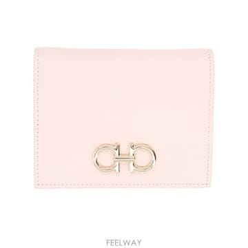 Ferragamo 26SS ����䷹ ��󰡸� ���� ī�� Ȧ�� 78703222D780095 TP57277816426SS ����䷹ ��󰡸� ���� ī�� Ȧ�� 78703222D780095 