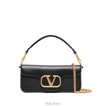Valentino 24SS Valentino ���� Ŭ��ġ 4W2B0K30ZXLNERO TP57773970624SS Valentino ���� Ŭ��ġ 4W2B0K30ZXLNERO TP577739706