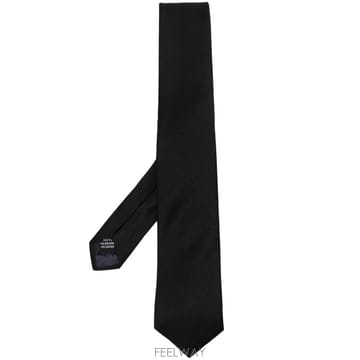 | Other Brand | 26SS Tagliatore SATIN Ÿ�� Ÿ��A10003UPER020NERO TP57112561326SS Tagliatore SATIN Ÿ�� Ÿ��A10003UPER020NERO TP571