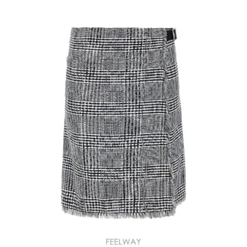 24SS Burberry 스커트 8083009A7820 TP571825951