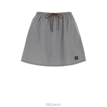Miu Miu �δ��� MIU MIU �̿�̿� �׷��� ��ĿƮ�δ��� MIU MIU �̿�̿� �׷��� ��ĿƮ