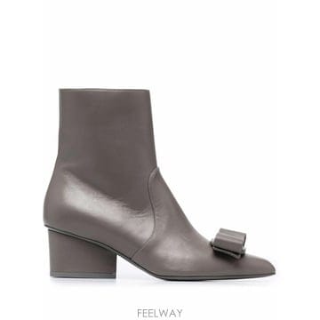 Ferragamo ���Ϲ�� ��󰡸� ��� ���� ������ ��Ŭ �������Ϲ�� ��󰡸� ��� ���� ������ ��Ŭ ����