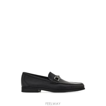 Ferragamo ���Ϲ�� ��󰡸� ��ġ�� ���ʸ�Ʈ ���۴��Ϲ�� ��󰡸� ��ġ�� ���ʸ�Ʈ ����