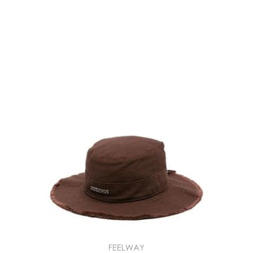 Jacquemus 26FW ��ũ���� ���� 23EACU00002AW00255 BROWN 85026FW ��ũ���� ���� 23EACU00002AW00255 BROWN 850