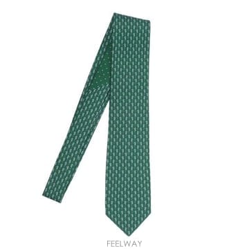 Ferragamo 26FW ����䷹ ��󰡸� ��Ÿ�� 794514 351438VERDE Green26FW ����䷹ ��󰡸� ��Ÿ�� 794514 351438VERDE Green