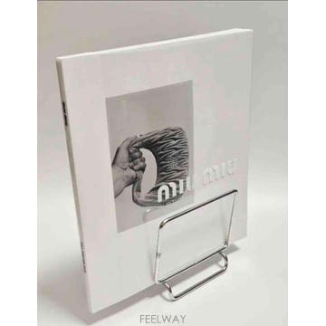 Miu Miu �̿�̿� MIU MIU 2025 FW �÷��� ȭ���� / FALL WINTER 2025 ��� ��ǰ�̿�̿� MIU MIU 2025 FW �÷��� ȭ���� / FALL WINTER 2