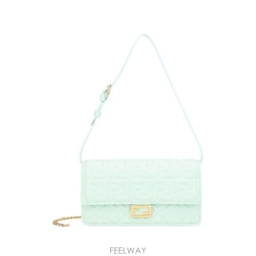 FENDI [A94]��� 8M0498AAJDF1WLO ���� ��Ʈ�� ž�ڵ�� FENDI FENDI Baguette Cha[A94]��� 8M0498AAJDF1WLO ���� ��Ʈ�� ž�ڵ�� FENDI F