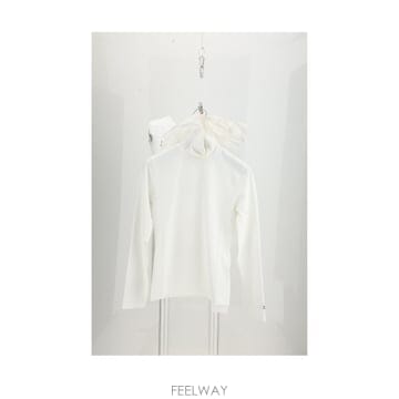 CELINE [K68]������ RX0IJ1012 01OP ���� ��Ʈ ������ ����� HIGH NECK TOP[K68]������ RX0IJ1012 01OP ���� ��Ʈ ������ ����� HIG