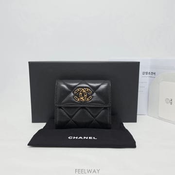 샤넬 스몰 반지갑 블랙