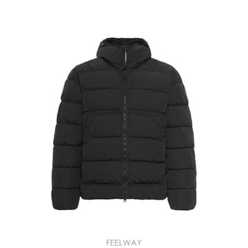 CP company 26FW CP���۴� ũ�� R �ٿ� ���� �е� ���� 21CMOW012A005904G99926FW CP���۴� ũ�� R �ٿ� ���� �е� ���� 21CMOW012A005