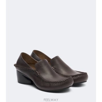 Loewe ������� �ο��� ���� ���� ���� ������������� �ο��� ���� ���� ���� ������