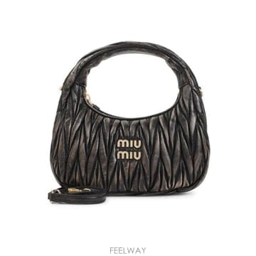 Miu Miu �δ��� MIU MIU �̿�̿� �ϴ� ���� ������δ��� MIU MIU �̿�̿� �ϴ� ���� �����