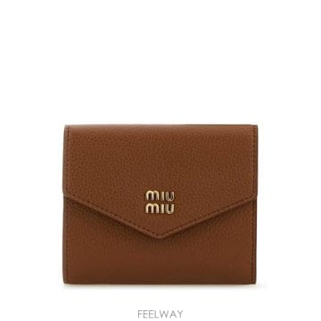 Miu Miu �δ��� MIU MIU ��Ż �ΰ� ���� ���� �������δ��� MIU MIU ��Ż �ΰ� ���� ���� ������
