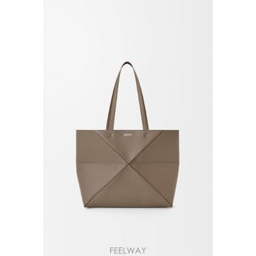 Loewe �δ��� LOEWE �ο��� �׷��� ��Ʈ���δ��� LOEWE �ο��� �׷��� ��Ʈ��